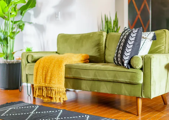 Jungle House Boutique - Short North & Convention Center